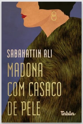 Madona com casaco de pele